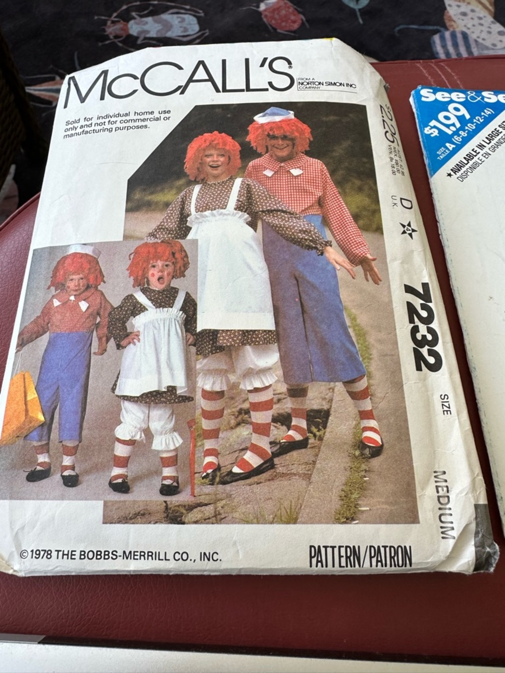 Lot of 6 Vintage Sewing Patterns - Picture 2 of 7